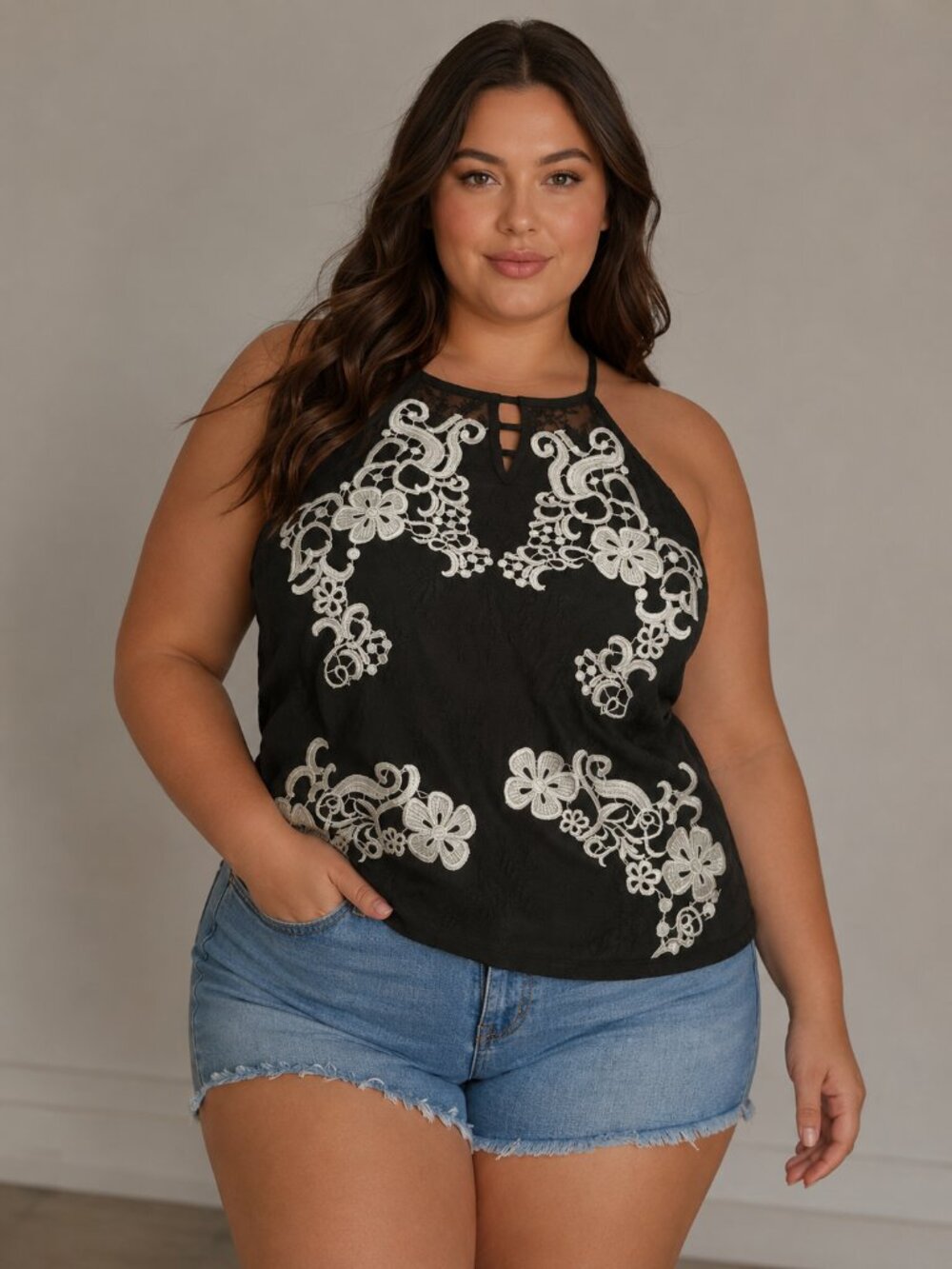 a.n.a - Black and White Sleeveless sheer element Top